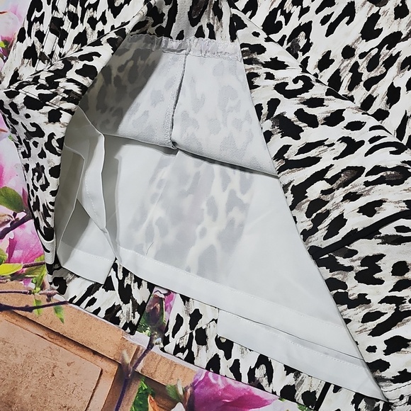 WHBM Leopard Print Pencil Skirt Size 6 New - Picture 5 of 11